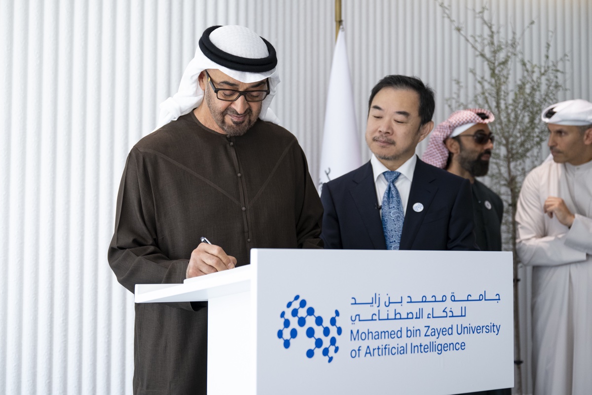 UAE President visits MBZUAI